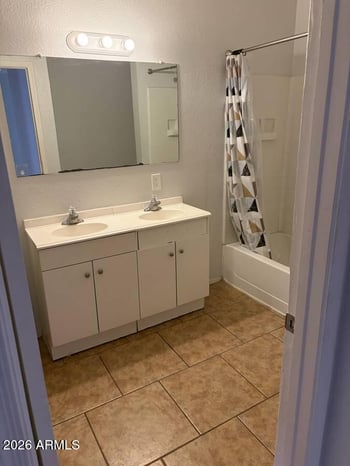 6701 60th Ave, Glendale, AZ 85301