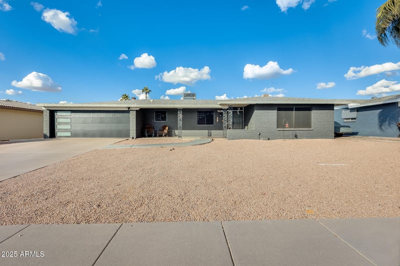 6702 Adobe St, Mesa, AZ 85205