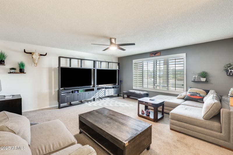 6702 Adobe St, Mesa, AZ 85205