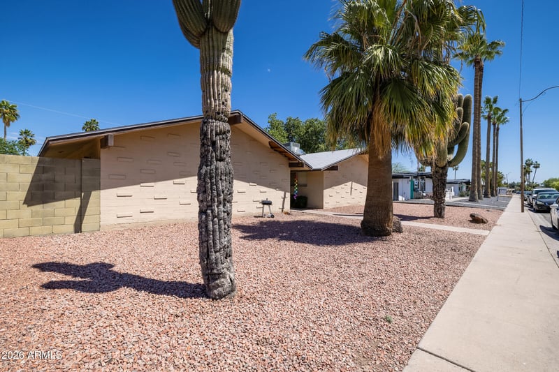 6702 Cheery Lynn Rd, Scottsdale, AZ 85251