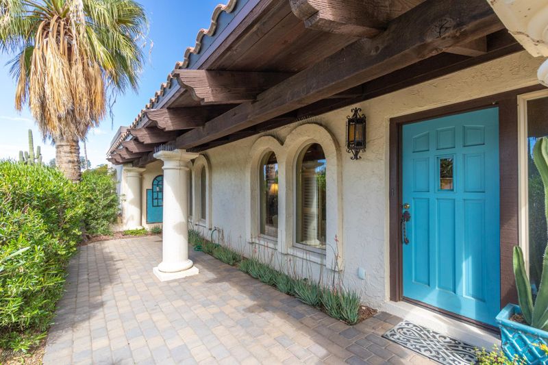 6702 E Thunderbird Rd, Scottsdale, AZ 85254