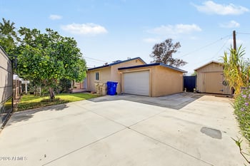 6702 N 60th Ave, Glendale, AZ 85301