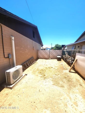 6702 Roma Ave, Phoenix, AZ 85033