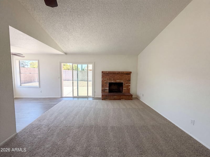 6703 Sierra St, Peoria, AZ 85345