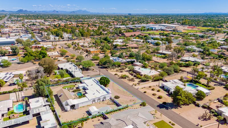 6704 North Ln, Paradise Valley, AZ 85253