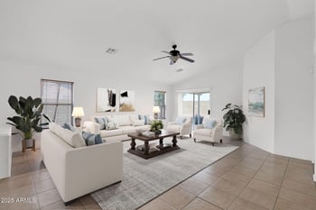6705 77th Dr, Glendale, AZ 85303