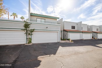 6705 Orchid Ln, Peoria, AZ 85345