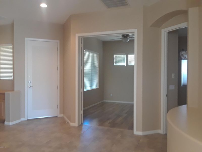 6705 S St Andrews Way, Gilbert, AZ 85298