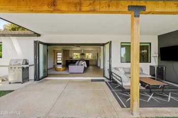 6706 12th Way, Phoenix, AZ 85014