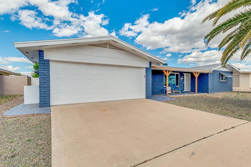 6706 E Adobe St, Mesa, AZ 85205