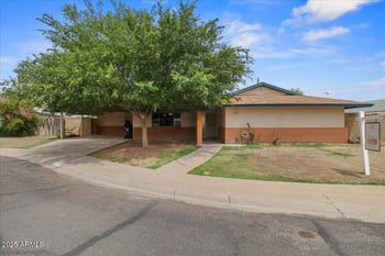 6707 42nd Ave, Phoenix, AZ 85019