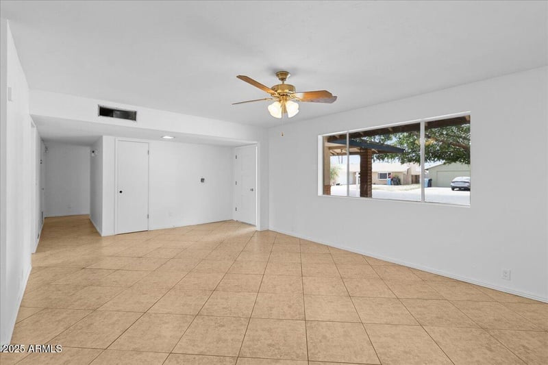6707 42nd Ave, Phoenix, AZ 85019