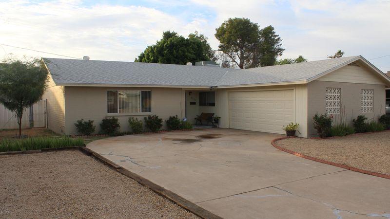 6708 N 42nd Dr, Phoenix, AZ 85019