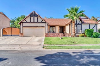 6708 Utopia Rd, Glendale, AZ 85308