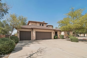 6708 W Pleasant Ln, Laveen, AZ 85339