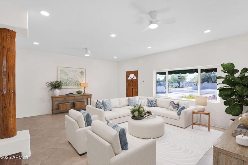 6709 51st Dr, Glendale, AZ 85301