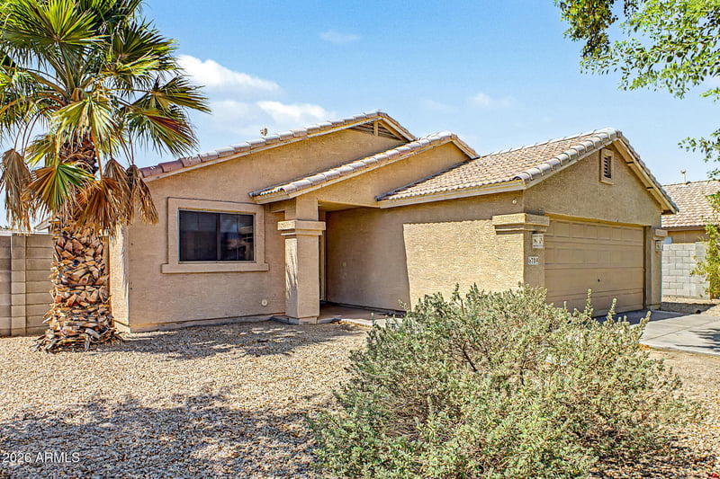 6709 W Luke Ave, Glendale, AZ 85303