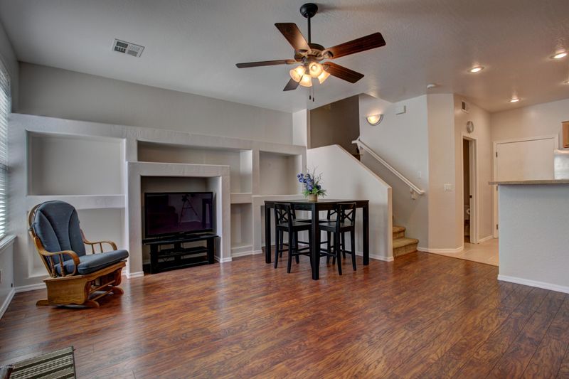 6710 E University Dr #110, Mesa, AZ 85205