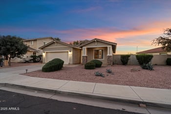 6710 Seton Ave, Gilbert, AZ 85298