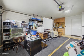 6712 Mcrae Way, Glendale, AZ 85308