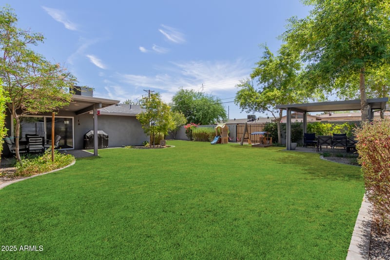6713 Sheridan St, Scottsdale, AZ 85257