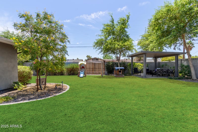 6713 Sheridan St, Scottsdale, AZ 85257