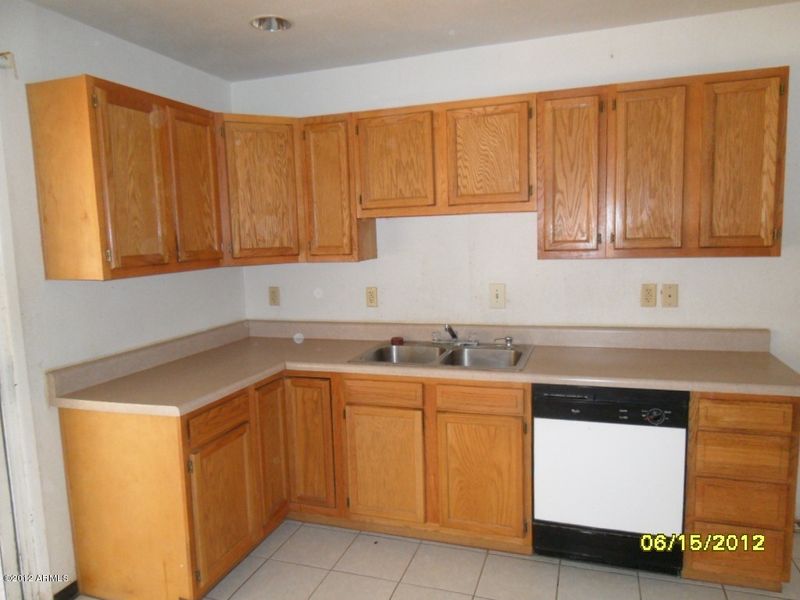6713 W Wolf St, Phoenix, AZ 85033