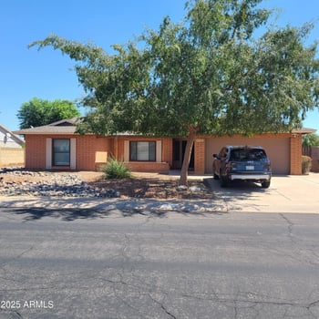 6715 Mitchell Dr, Tempe, AZ 85283