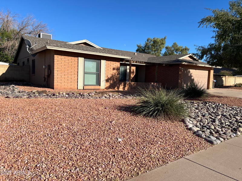 6715 Mitchell Dr, Tempe, AZ 85283