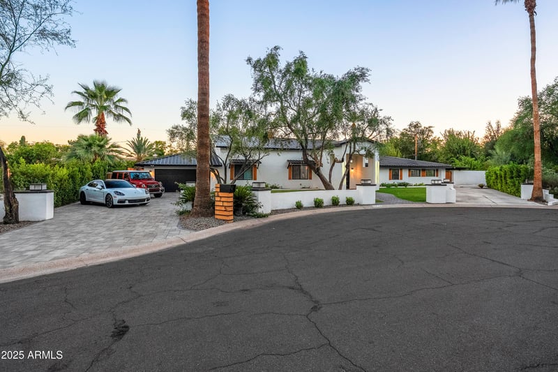 6715 Montecito Ave, Scottsdale, AZ 85251