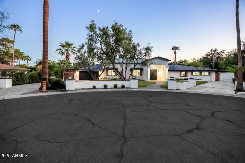 6715 Montecito Ave, Scottsdale, AZ 85251