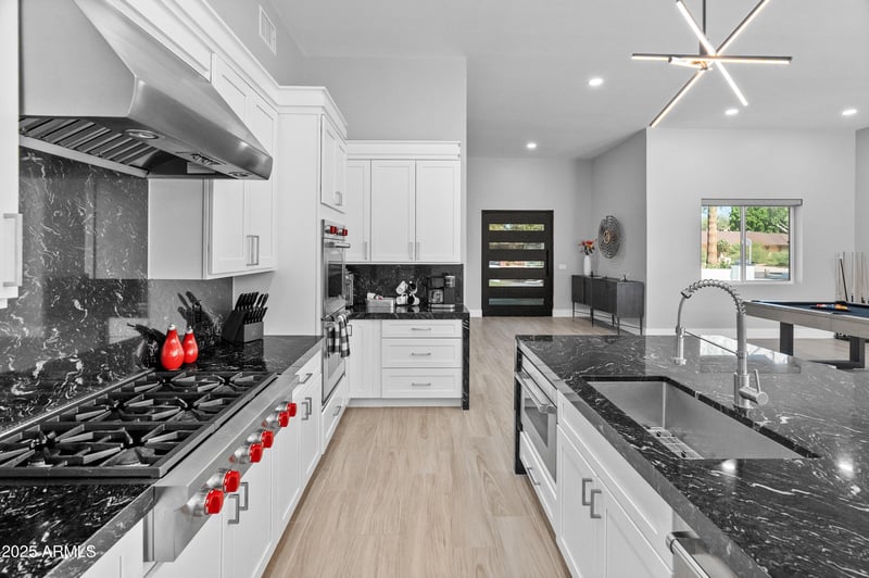 6715 Montecito Ave, Scottsdale, AZ 85251