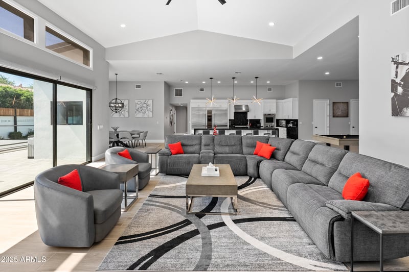 6715 Montecito Ave, Scottsdale, AZ 85251