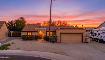6715 81st Dr, Glendale, AZ 85303