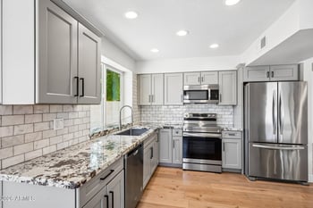 6716 E Beverly Ln, Scottsdale, AZ 85254
