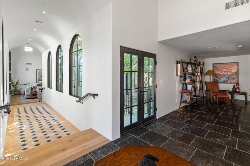 6717 Solano Dr, Paradise Valley, AZ 85253