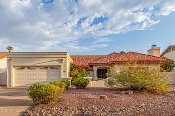 6719 Kerry Ln, Glendale, AZ 85308