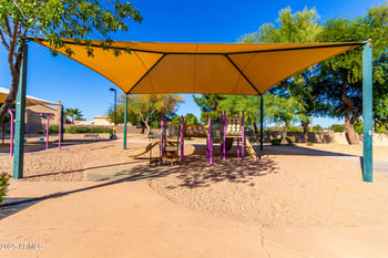 6719 Kerry Ln, Glendale, AZ 85308