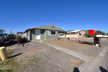 672 93rd Way, Mesa, AZ 85208