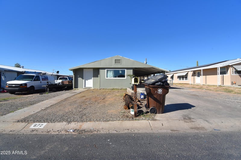 672 93rd Way, Mesa, AZ 85208