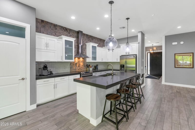 6720 3rd St, Scottsdale, AZ 85251