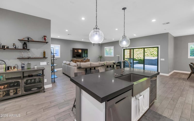 6720 3rd St, Scottsdale, AZ 85251