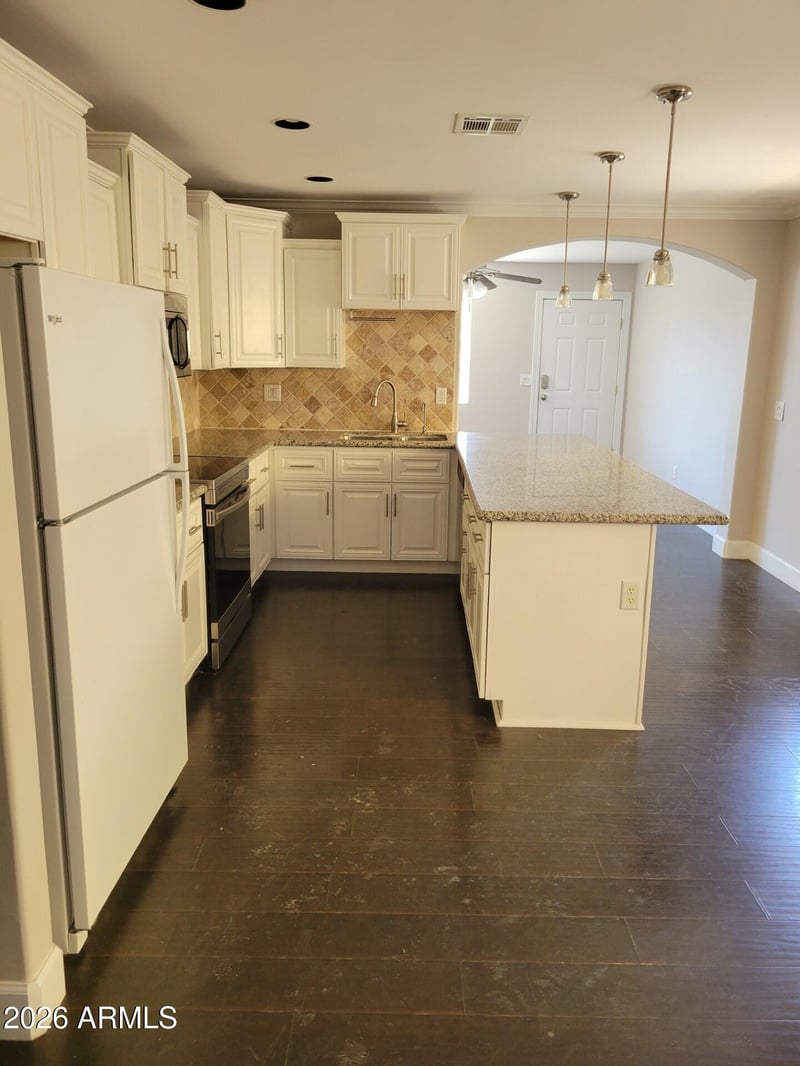 6720 E Arbor Ave, Mesa, AZ 85206