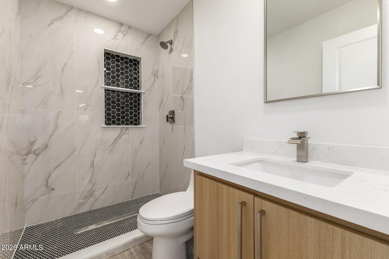6721 E Mcdowell Rd #302c, Scottsdale, AZ 85257