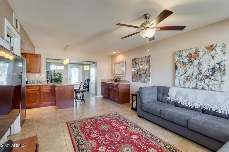 6721 E Mcdowell Rd #D325, Scottsdale, AZ 85257