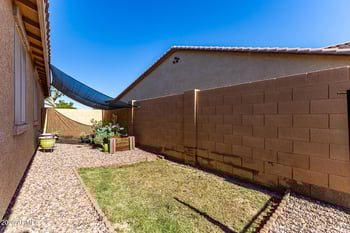 6722 76th Dr, Laveen, AZ 85339