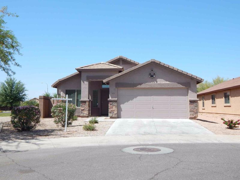 6722 S 48th Ln, Laveen, AZ 85339