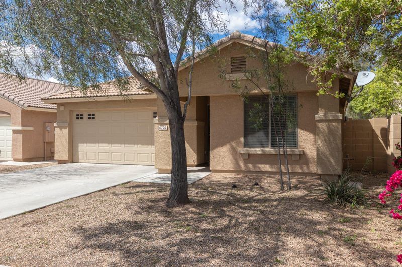 6722 W Beverly Rd, Laveen, AZ 85339