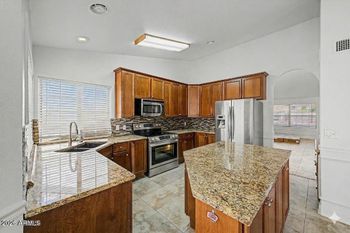 6722 W Piute Ave, Glendale, AZ 85308