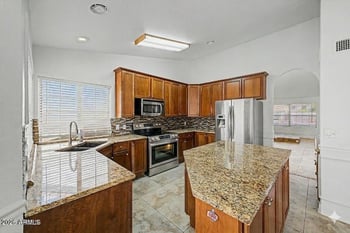 6722 Piute Ave, Glendale, AZ 85308